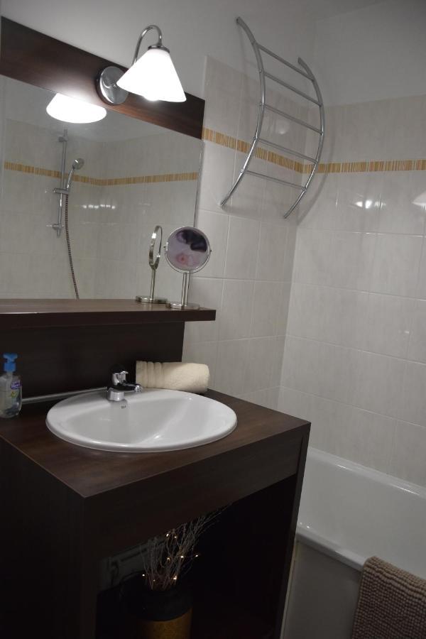 Studio Confort Paris Διαμέρισμα Μοντεβρέν Εξωτερικό φωτογραφία